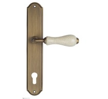 Дверная ручка Venezia COLOSSEO белая керамика паутинка CYL на планке PL02 матовая бронза